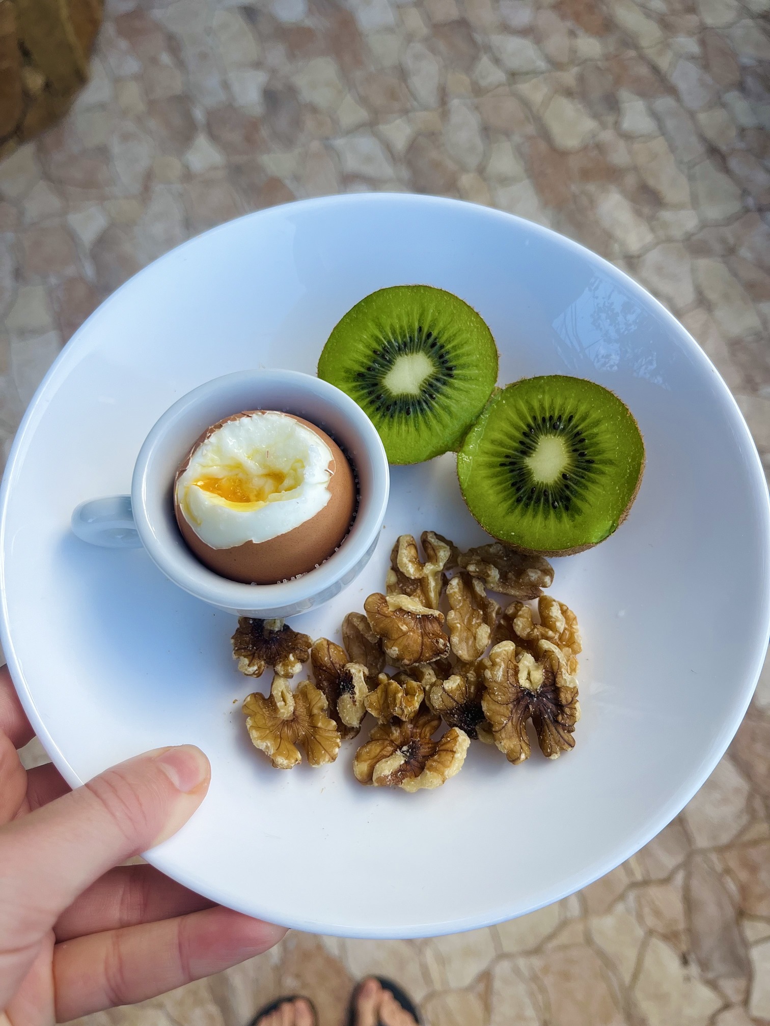 Eat Well During Your Vacation to Stay Fit